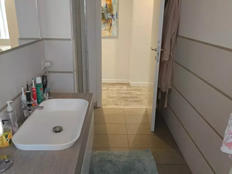 Immagine 4 di Appartamento in vendita  in Via Monteverde 5 a Casale Monferrato