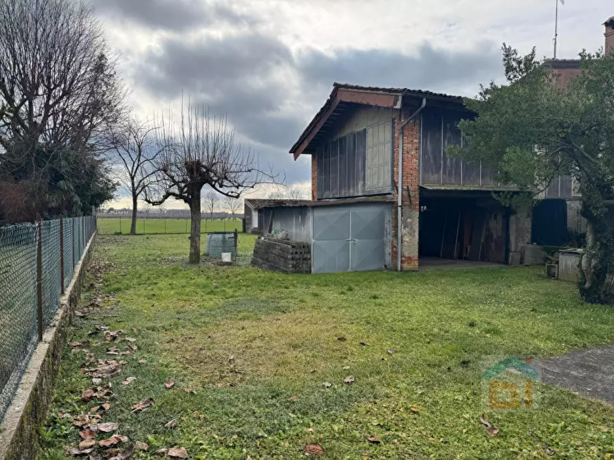 Immagine 4 di Rustico / casale in vendita  in Via Vittorio Veneto 23 a Bagnaria Arsa