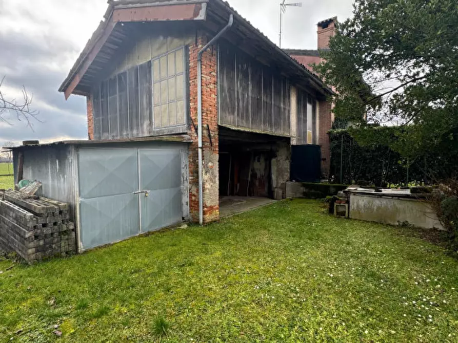 Immagine 10 di Rustico / casale in vendita  in Via Vittorio Veneto 23 a Bagnaria Arsa