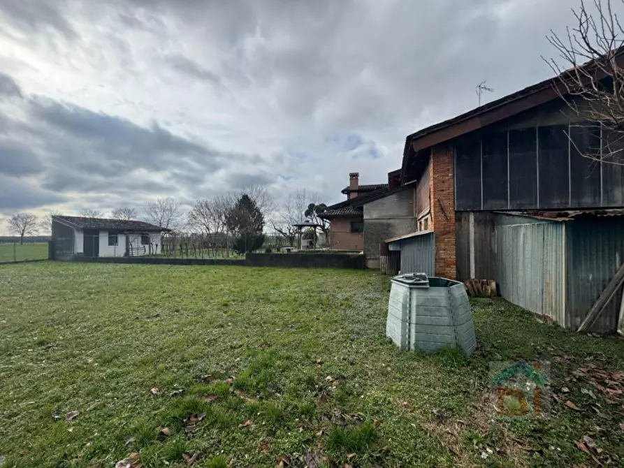 Immagine 12 di Rustico / casale in vendita  in Via Vittorio Veneto 23 a Bagnaria Arsa