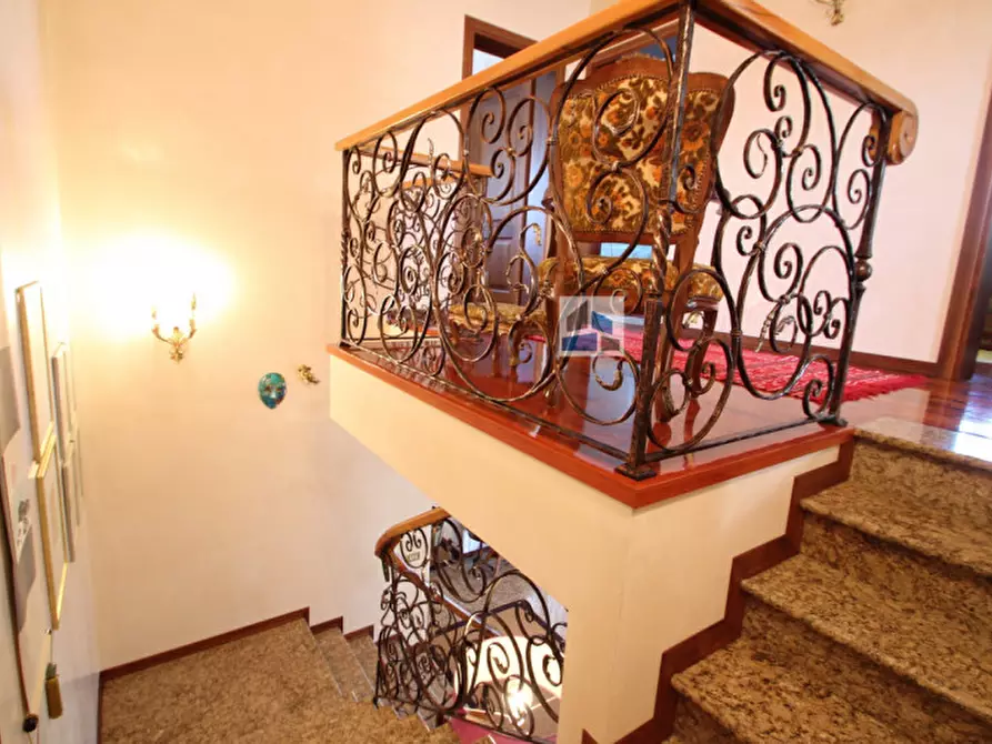 Immagine 8 di Casa bifamiliare in vendita  in via fratella a Santa Maria Di Sala