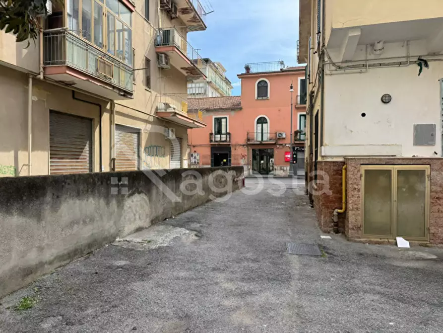 Immagine 2 di Ufficio in affitto  in Via Trento a Salerno