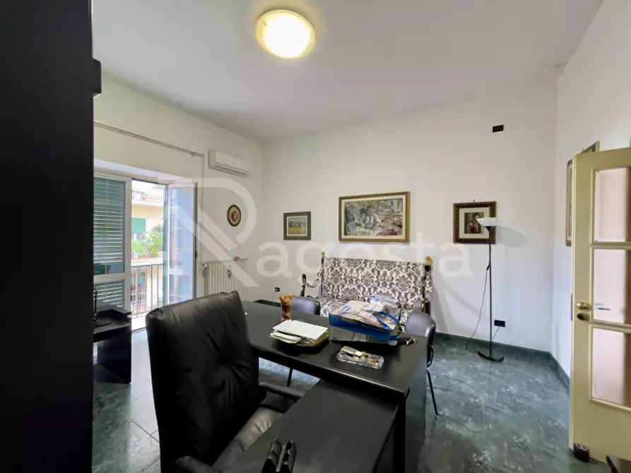 Immagine 9 di Ufficio in affitto  in Via Trento a Salerno