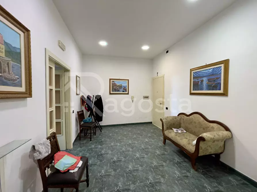 Immagine 10 di Ufficio in affitto  in Via Trento a Salerno