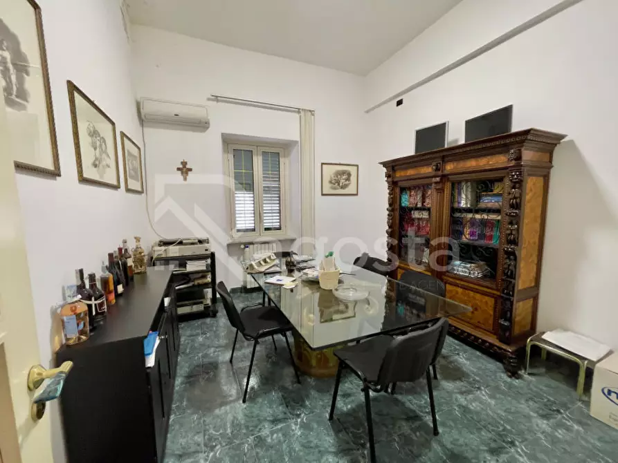 Immagine 13 di Ufficio in affitto  in Via Trento a Salerno