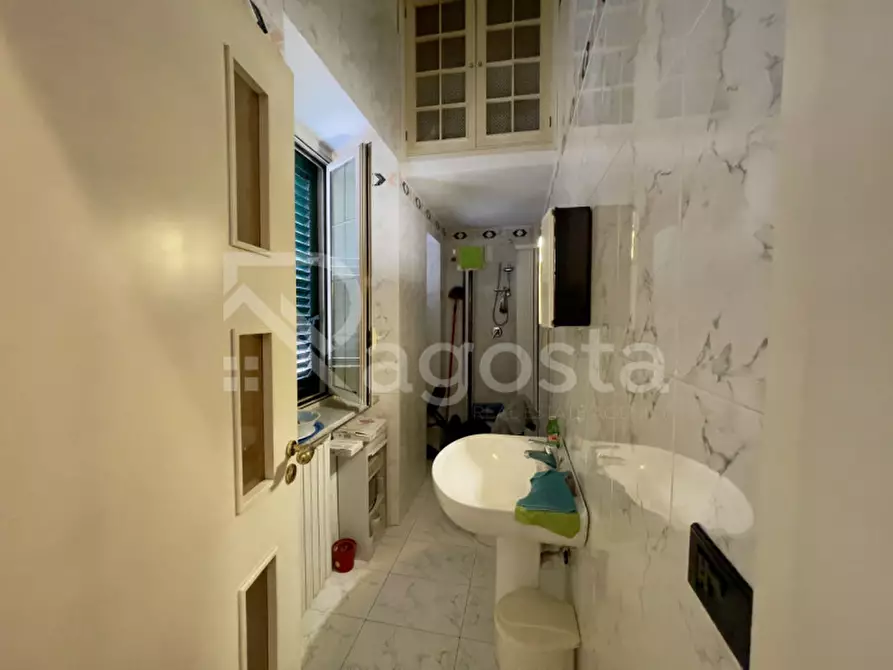 Immagine 17 di Ufficio in affitto  in Via Trento a Salerno