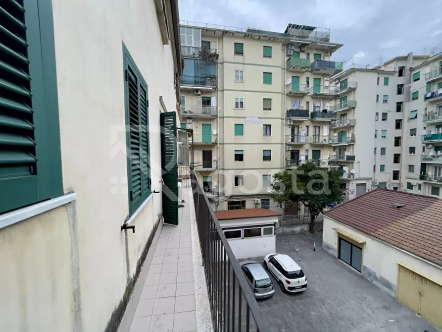 Immagine 19 di Ufficio in affitto  in Via Trento a Salerno