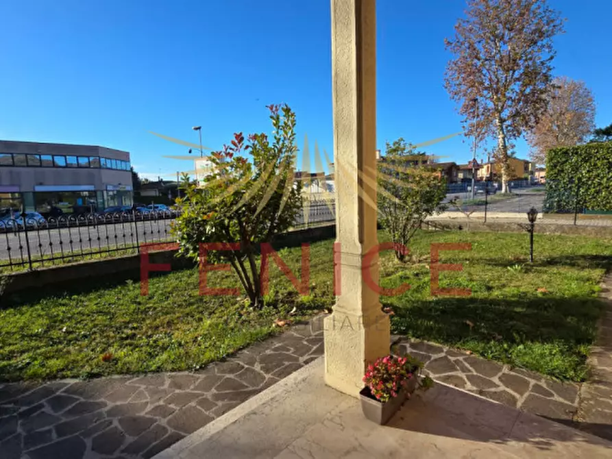 Immagine 22 di Casa bifamiliare in vendita  in Via Schiavonesca Nuova 12 a Volpago Del Montello