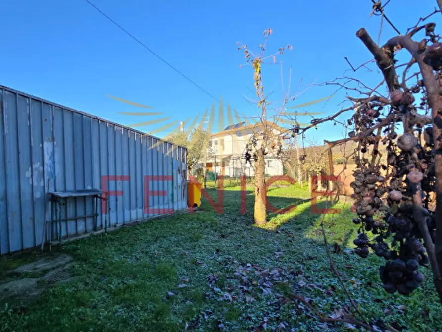 Immagine 23 di Casa bifamiliare in vendita  in Via Schiavonesca Nuova 12 a Volpago Del Montello