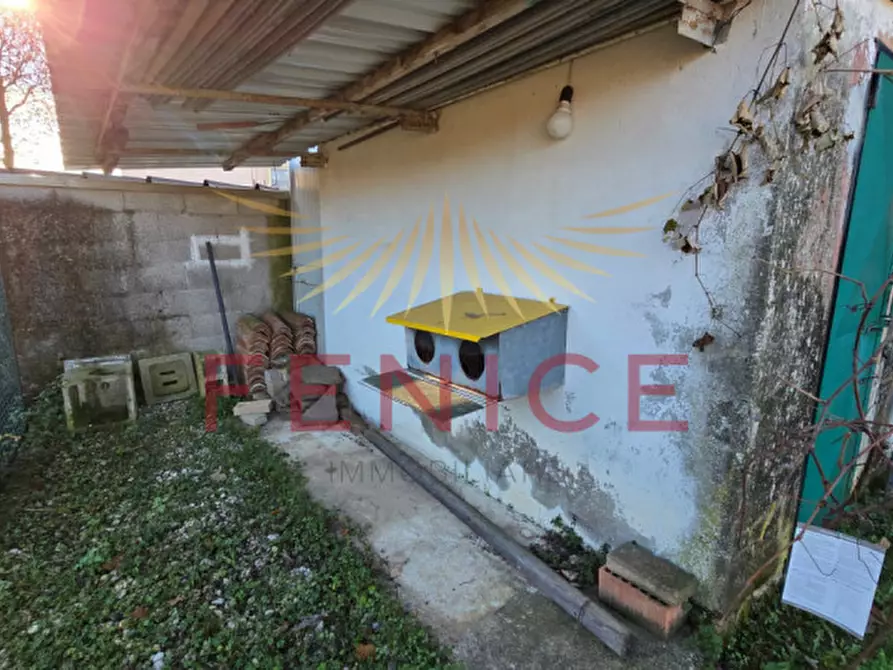 Immagine 24 di Casa bifamiliare in vendita  in Via Schiavonesca Nuova 12 a Volpago Del Montello
