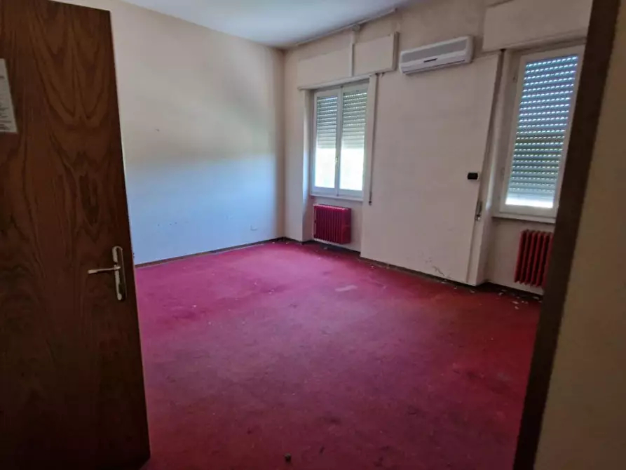 Immagine 14 di Hotel in vendita  in Lungarno Don Minzoni, 38, 52027 San Giovanni Valdarno AR, Italia a San Giovanni Valdarno