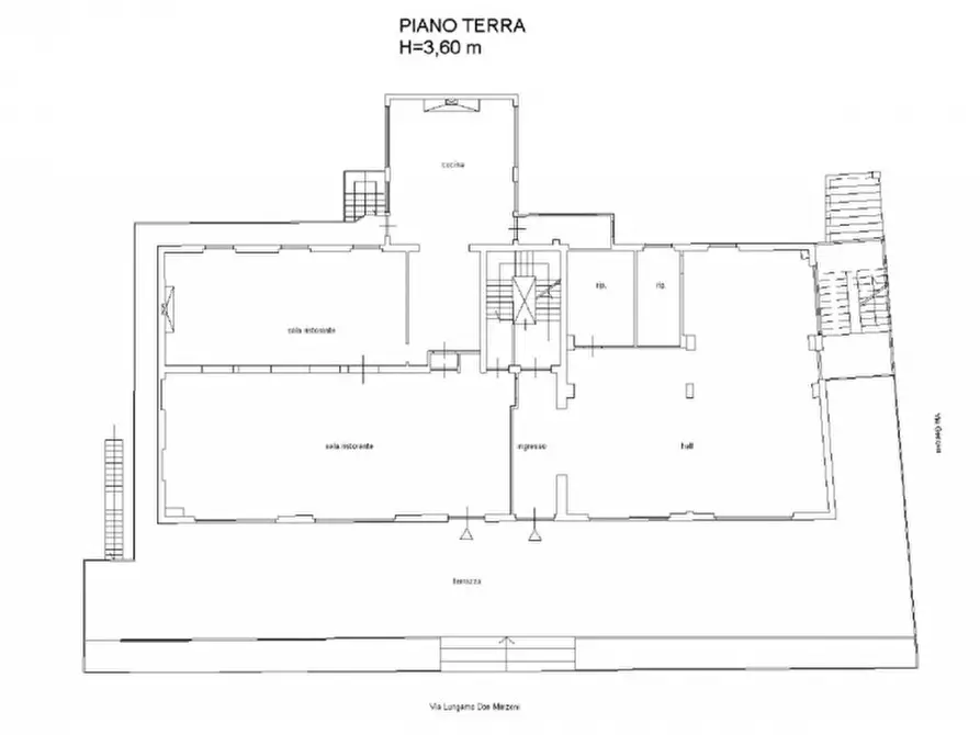 Immagine 20 di Hotel in vendita  in Lungarno Don Minzoni, 38, 52027 San Giovanni Valdarno AR, Italia a San Giovanni Valdarno