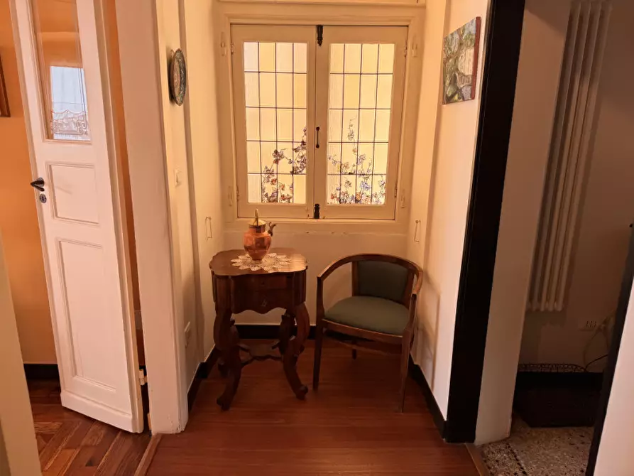 Immagine 14 di Appartamento in vendita  in piazza delle oche a Genova