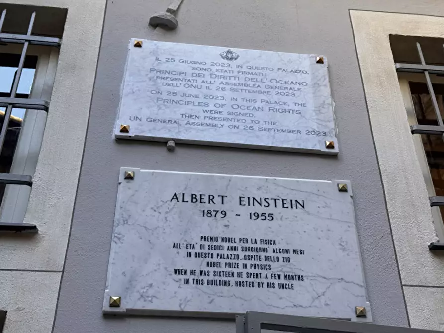 Immagine 22 di Appartamento in vendita  in piazza delle oche a Genova