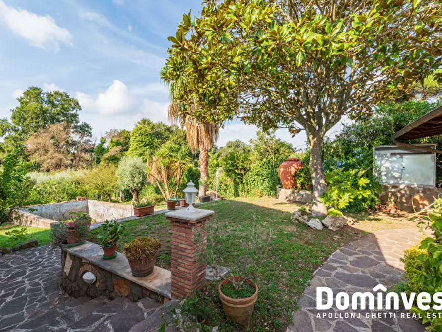 Immagine 1 di Villa in vendita  in Via Selvanova I a Velletri