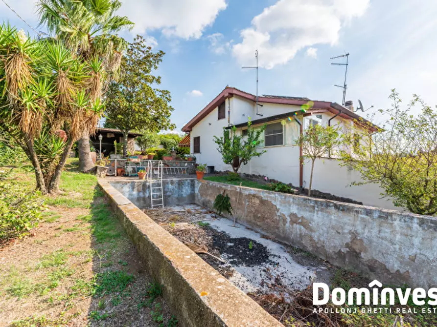 Immagine 8 di Villa in vendita  in Via Selvanova I a Velletri