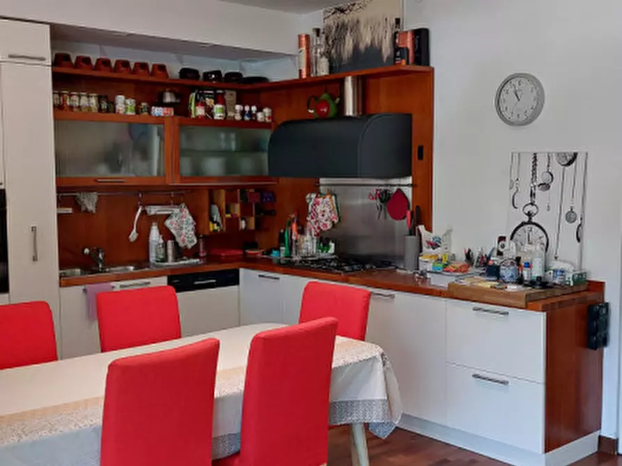 Immagine 2 di Casa trifamiliare in vendita  a Limena