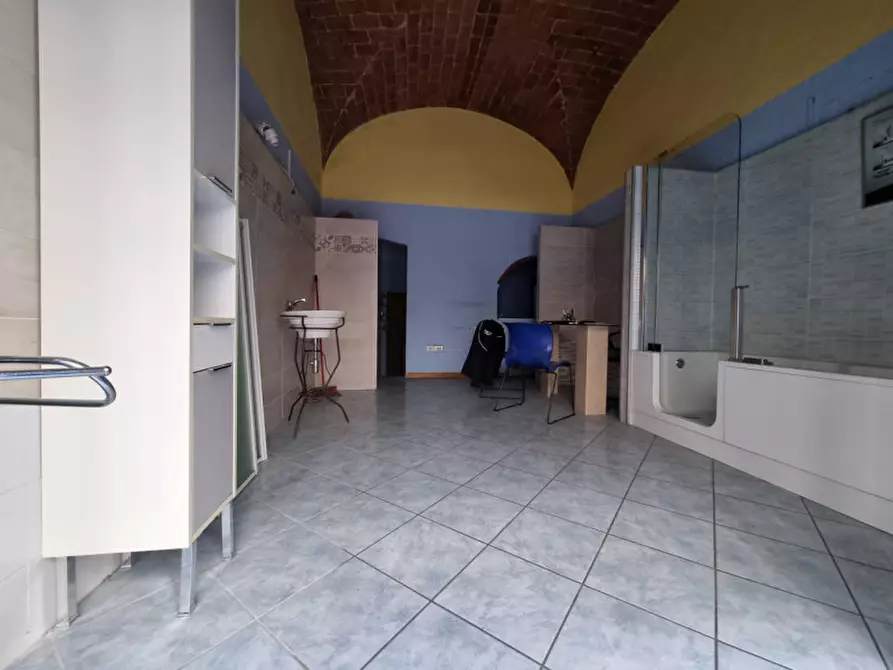 Immagine 2 di Negozio in vendita  in VIA MASACCIO a Firenze