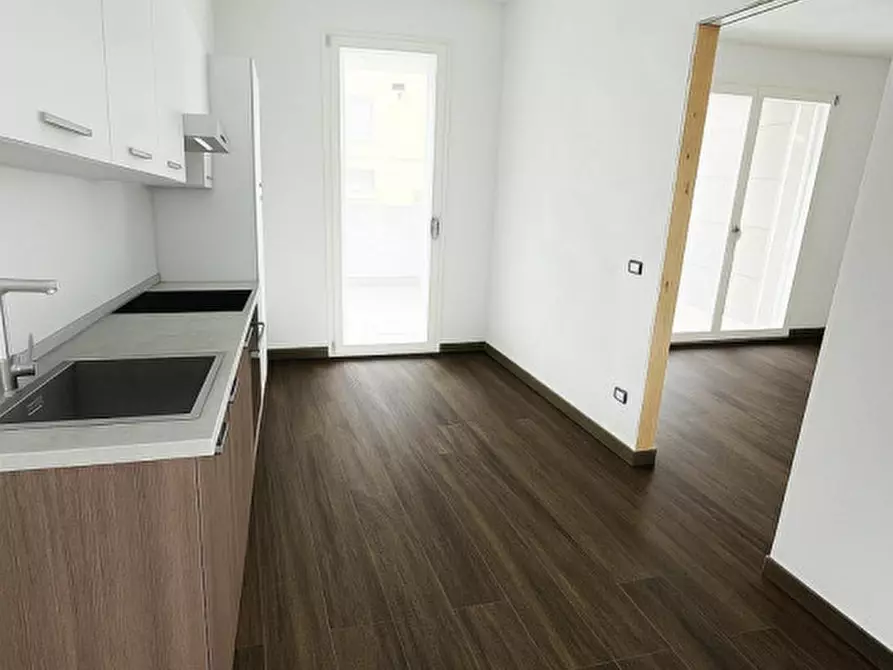 Immagine 4 di Appartamento in vendita  in Via Paullo a Parma