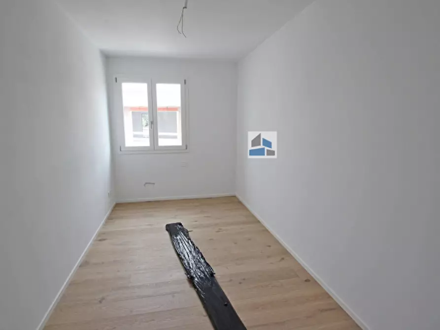 Immagine 11 di Appartamento in vendita  in Via Alcide De Gasperi a Salzano
