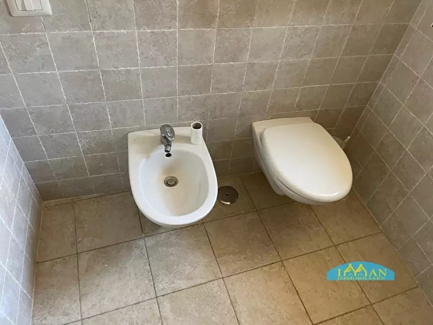 Immagine 12 di Rustico / casale in vendita  in Contrada Lamatroccola a Ostuni