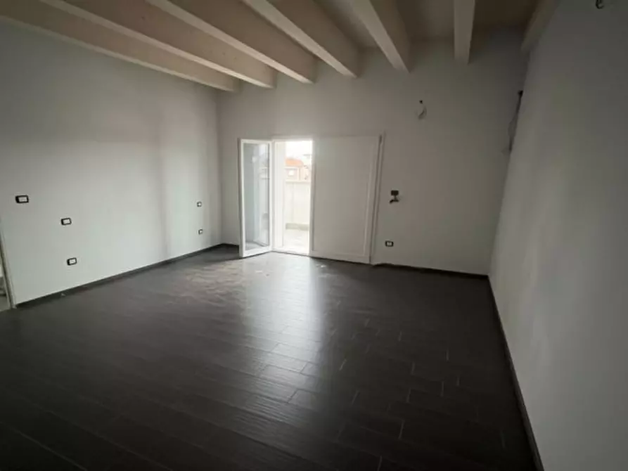 Immagine 12 di Appartamento in vendita  in Via Paullo a Parma