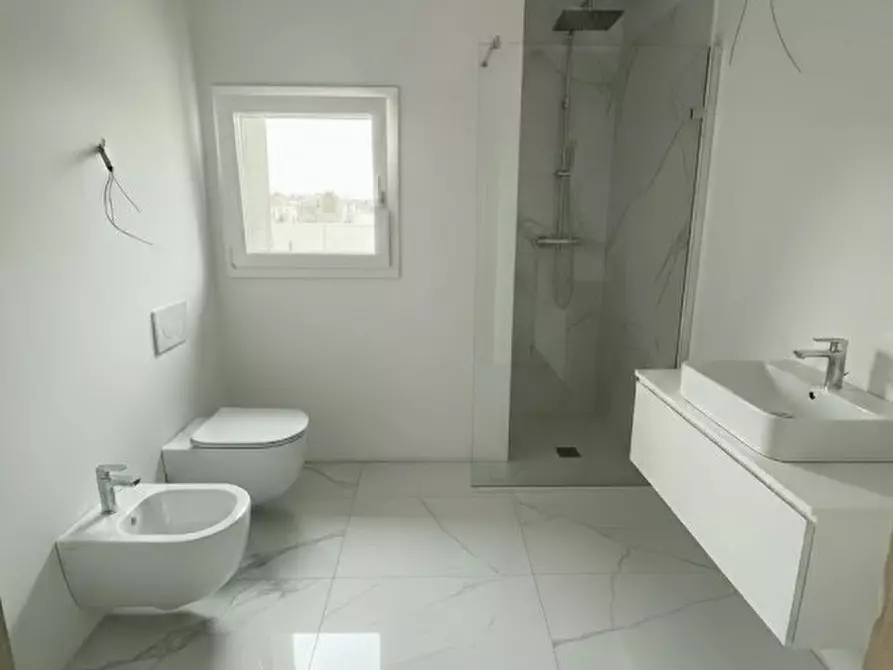 Immagine 15 di Appartamento in vendita  in Via Paullo a Parma