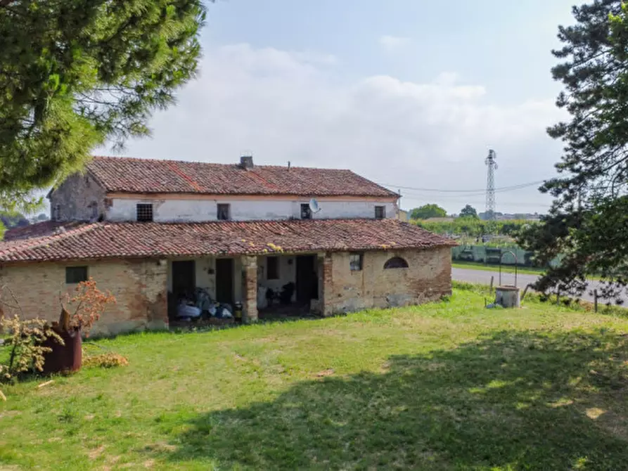 Immagine 1 di Rustico / casale in vendita  a Cesena