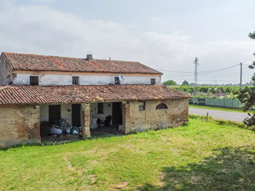 Immagine 2 di Rustico / casale in vendita  a Cesena