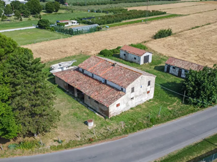 Immagine 3 di Rustico / casale in vendita  a Cesena