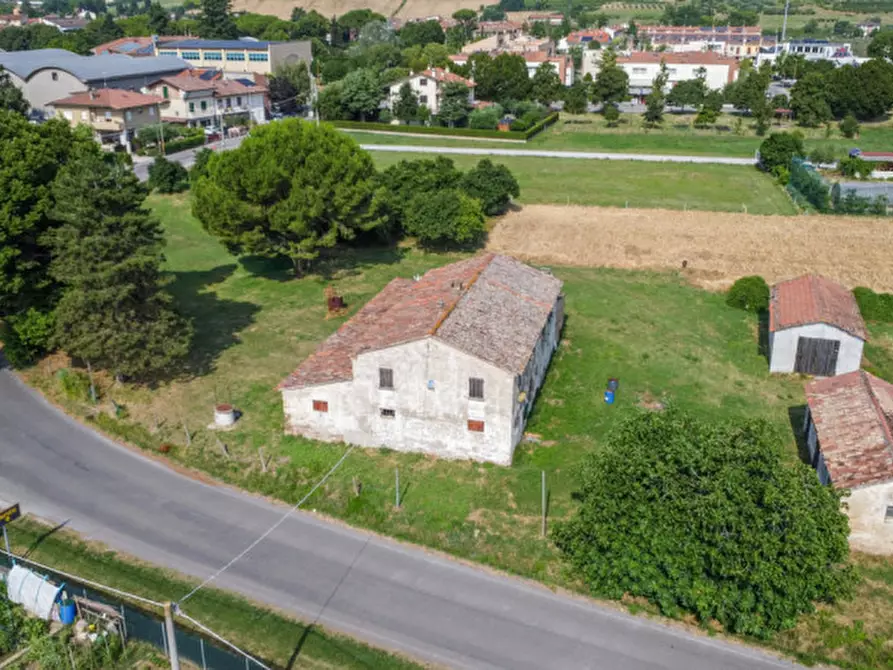 Immagine 6 di Rustico / casale in vendita  a Cesena