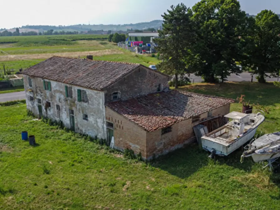 Immagine 10 di Rustico / casale in vendita  a Cesena