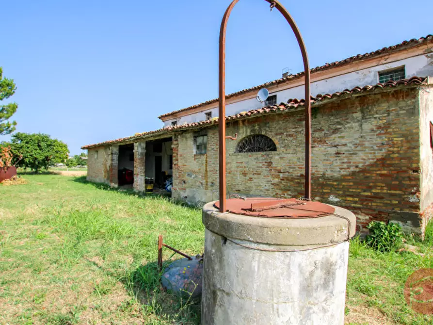 Immagine 13 di Rustico / casale in vendita  a Cesena