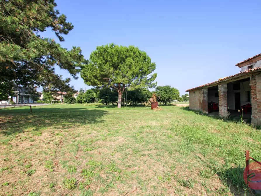 Immagine 14 di Rustico / casale in vendita  a Cesena