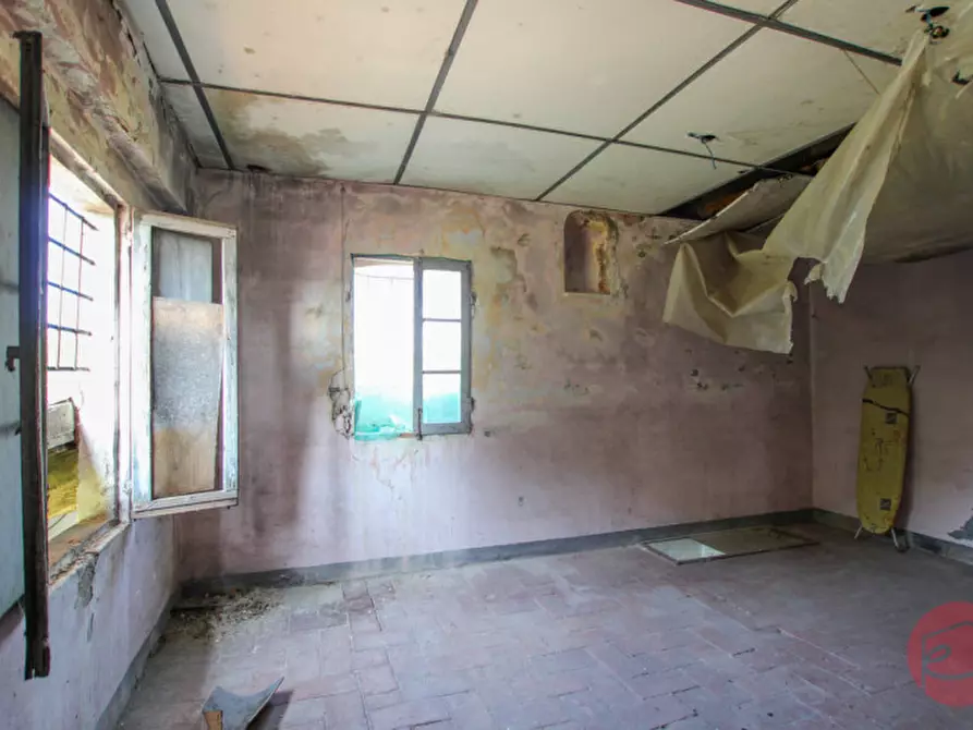 Immagine 29 di Rustico / casale in vendita  a Cesena