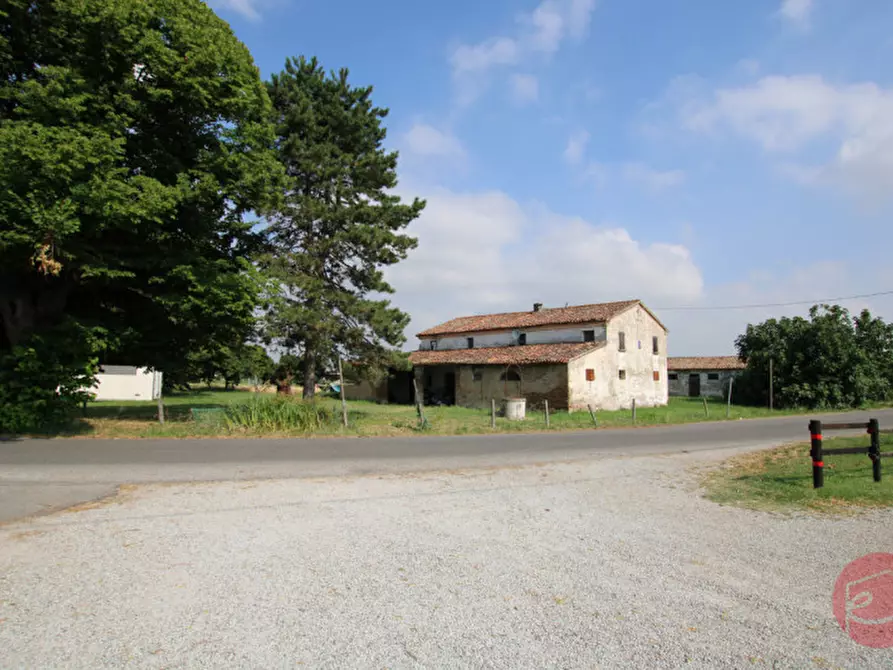 Immagine 33 di Rustico / casale in vendita  a Cesena
