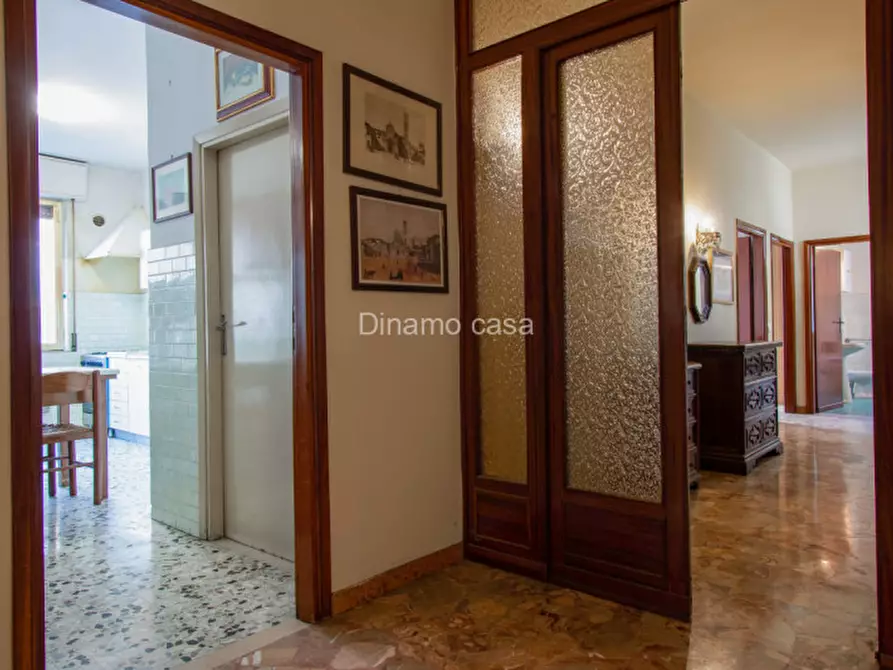 Immagine 2 di Appartamento in vendita  in Viale della Repubblica a Prato