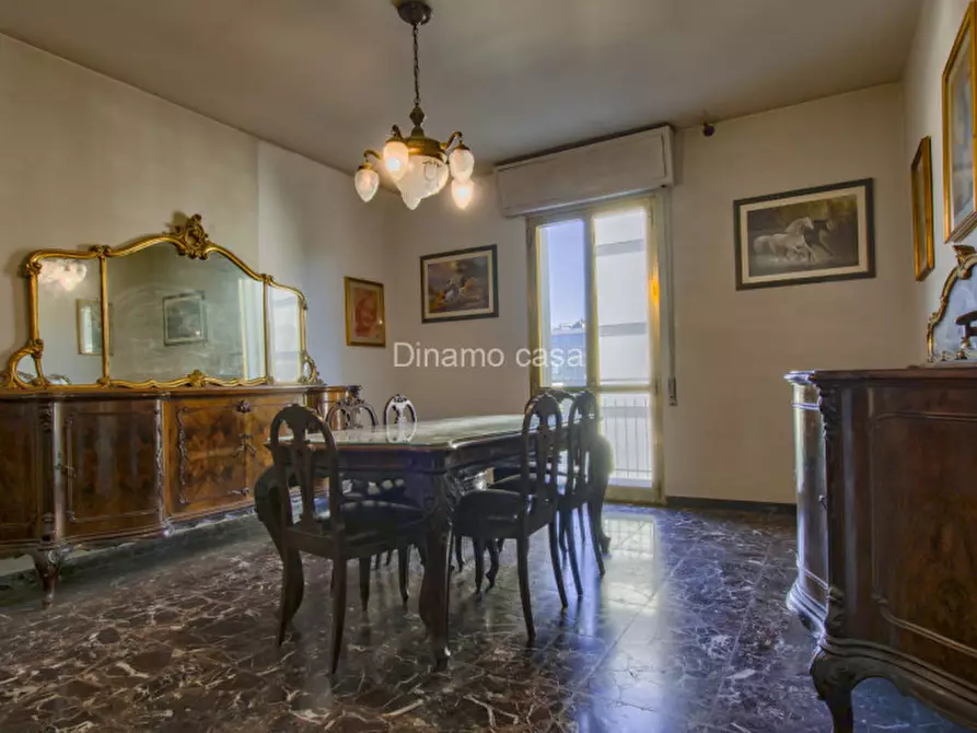 Immagine 16 di Appartamento in vendita  in Viale della Repubblica a Prato