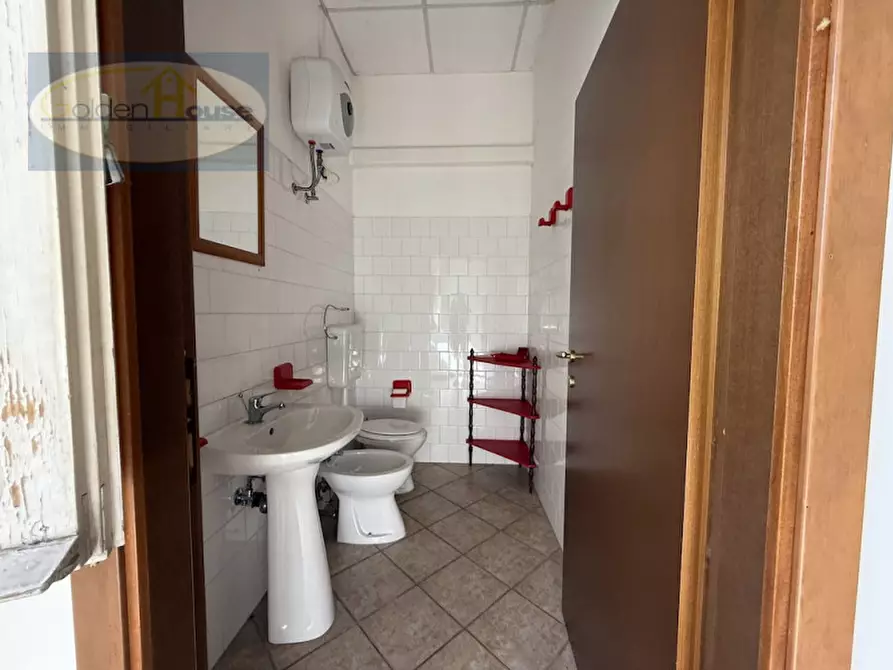 Immagine 12 di Negozio in vendita  in Via Fascinata 2 a Argenta