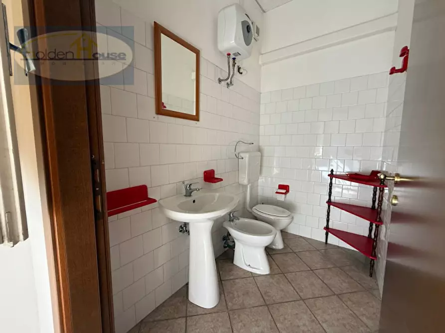 Immagine 13 di Negozio in vendita  in Via Fascinata 2 a Argenta