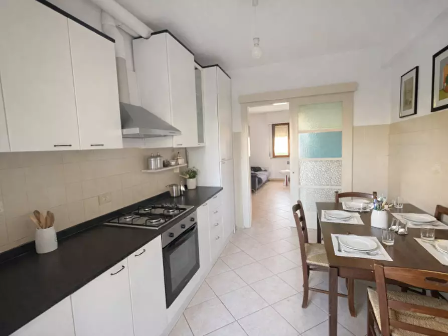 Immagine 4 di Appartamento in vendita  a Senigallia