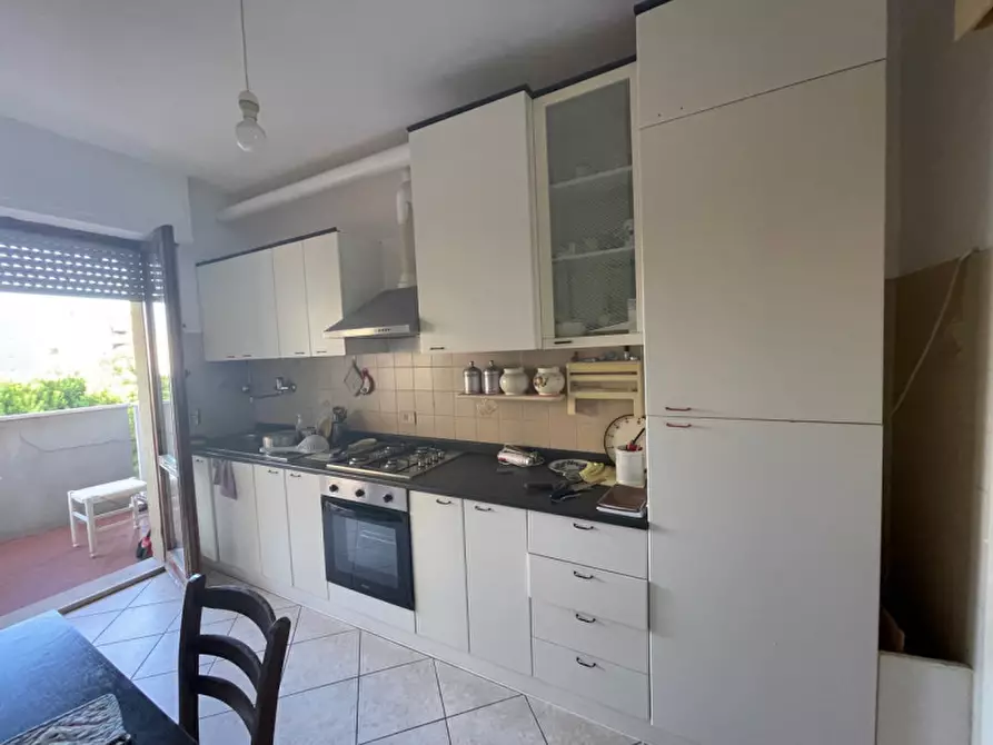 Immagine 10 di Appartamento in vendita  a Senigallia