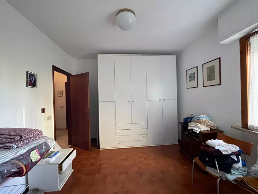 Immagine 12 di Appartamento in vendita  a Senigallia