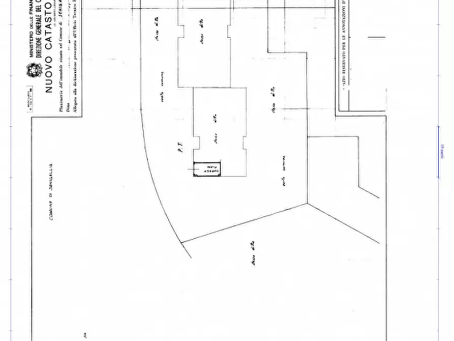 Immagine 16 di Appartamento in vendita  a Senigallia