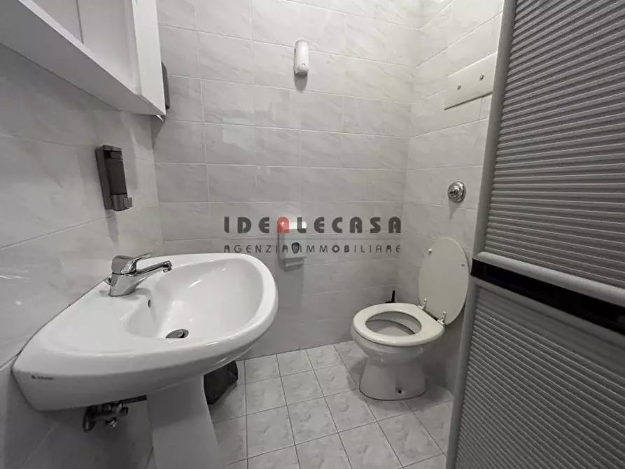 Immagine 12 di Negozio in affitto  in Via San Marco 262 a Padova