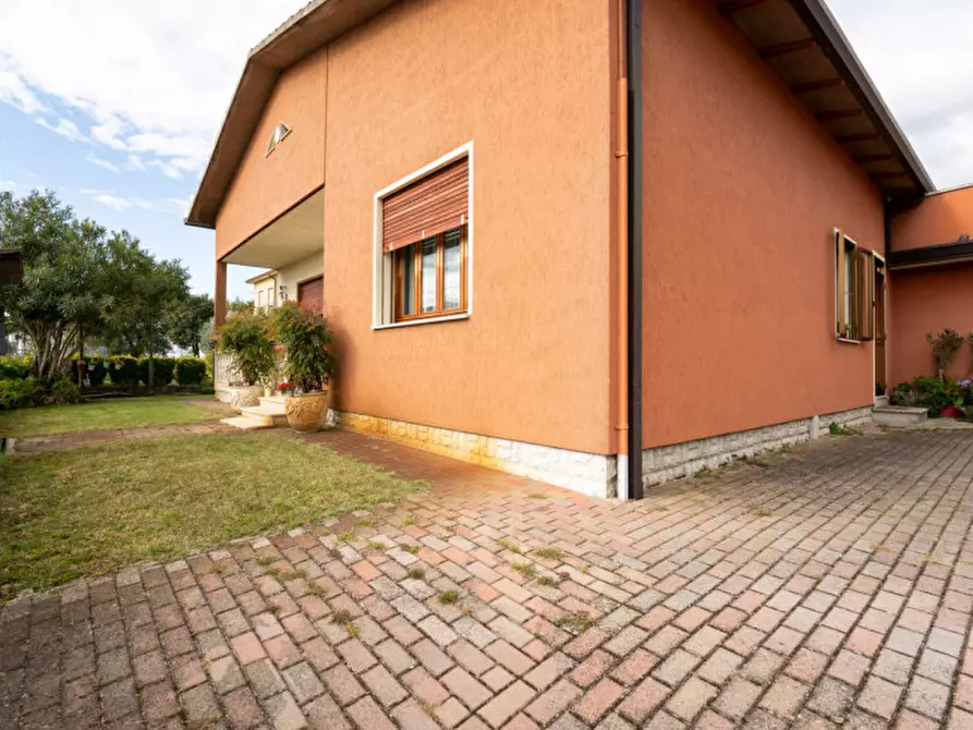 Immagine 3 di Casa indipendente in vendita  a Legnaro