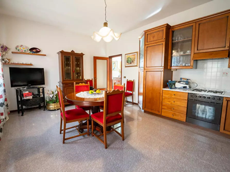 Immagine 11 di Casa indipendente in vendita  a Legnaro