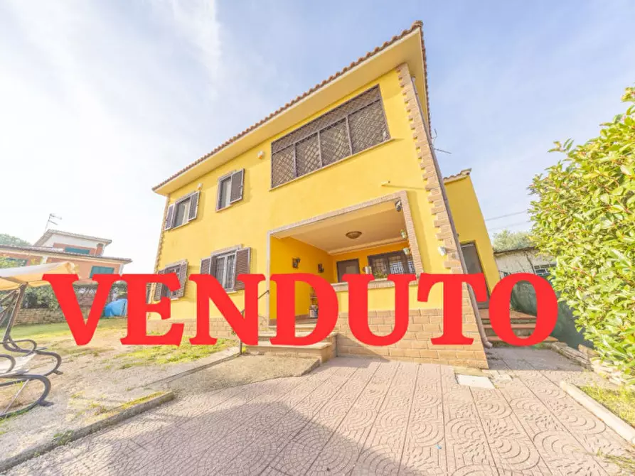 Immagine 1 di Villa in vendita  in Via Ludwig van Beethoven a Zagarolo