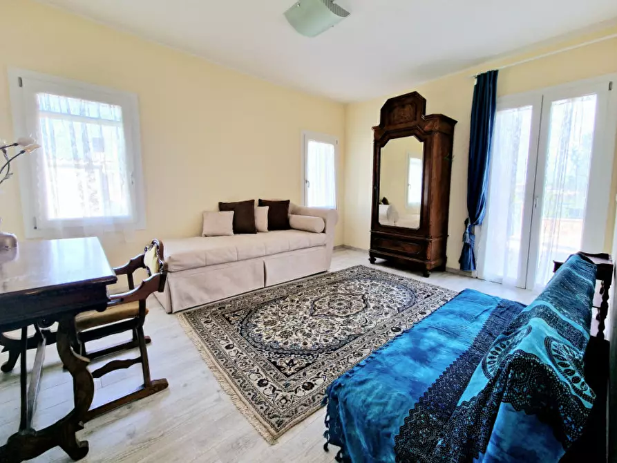 Immagine 7 di Casa indipendente in vendita  in VIA ROMA a Sant'urbano