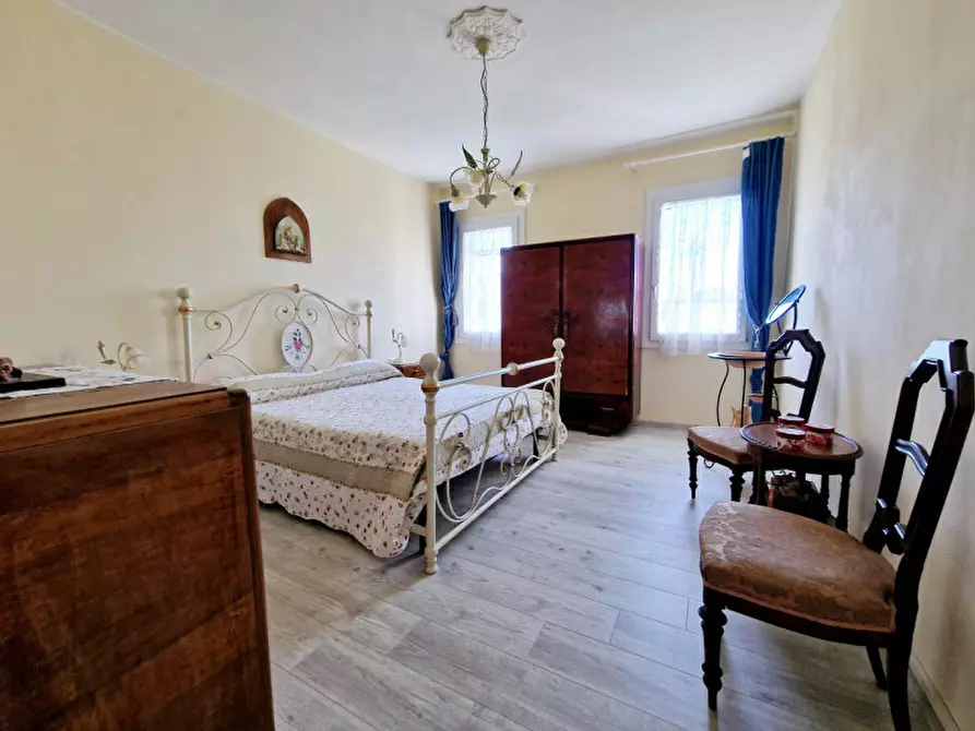 Immagine 14 di Casa indipendente in vendita  in VIA ROMA a Sant'urbano